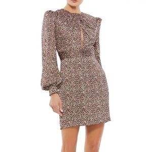 NWT Ieena by Mac Duggal Floral Long Sleeve Cocktail Dress